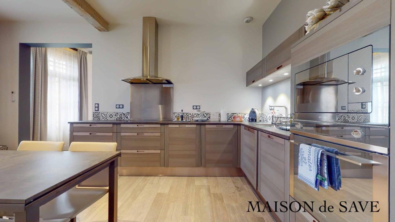 Maison De Save L'Isle-Jourdain  Bilik gambar