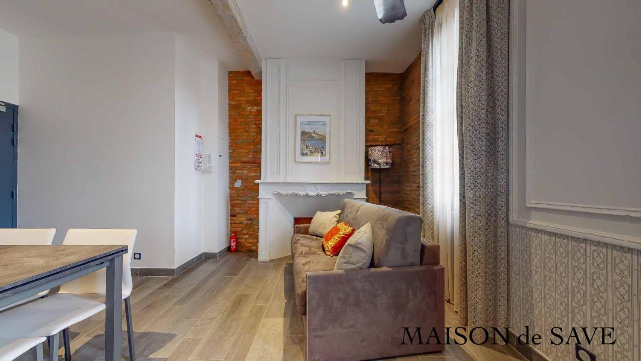 Maison De Save L'Isle-Jourdain  Bilik gambar
